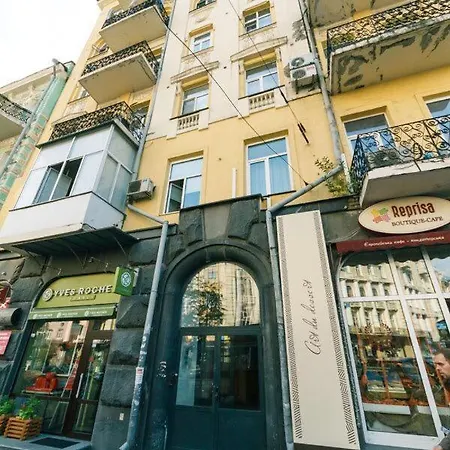Apartmán Большая Васильковская, 26, М. Льва Толстого *